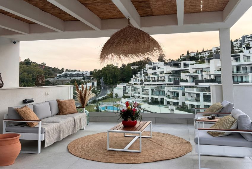 R4940677-Apartment-For-Sale-Benahavis-Penthouse-2-Beds-71-Built