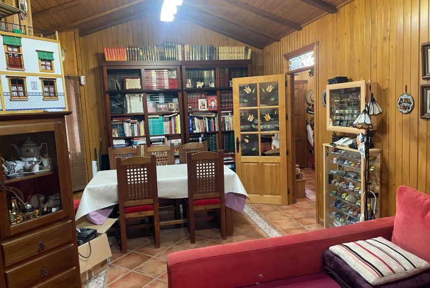 R4941052-Villa-For-Sale-Estepona-Finca-3-Beds-118-Built-4