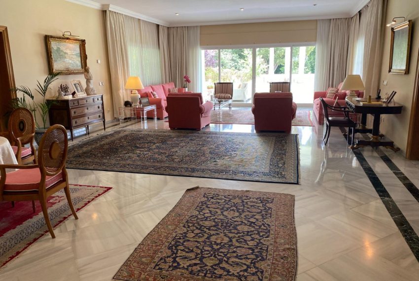 R4941982-Villa-For-Sale-Guadalmina-Baja-Detached-8-Beds-1500-Built-12