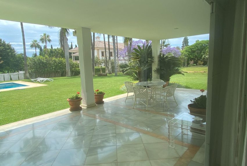 R4941982-Villa-For-Sale-Guadalmina-Baja-Detached-8-Beds-1500-Built-5