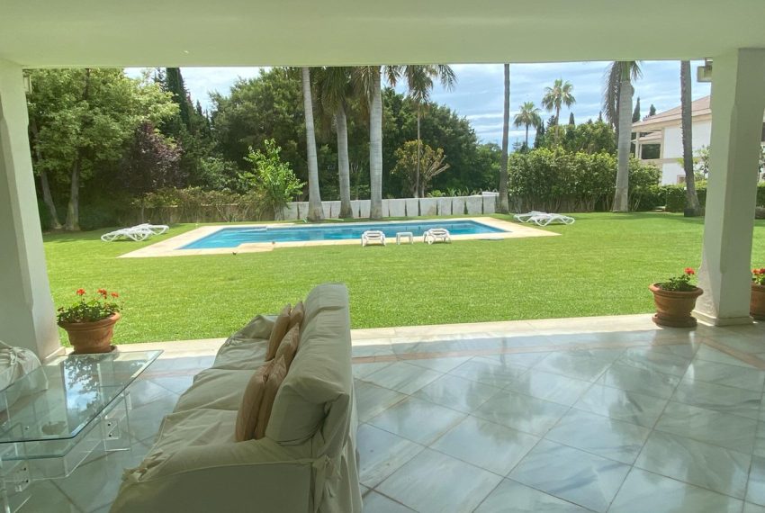 R4941982-Villa-For-Sale-Guadalmina-Baja-Detached-8-Beds-1500-Built-6