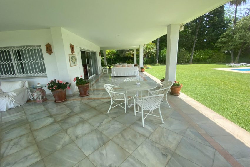 R4941982-Villa-For-Sale-Guadalmina-Baja-Detached-8-Beds-1500-Built-9