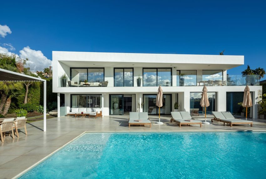 R4942402-Villa-For-Sale-Nueva-Andalucia-Detached-6-Beds-342-Built-19