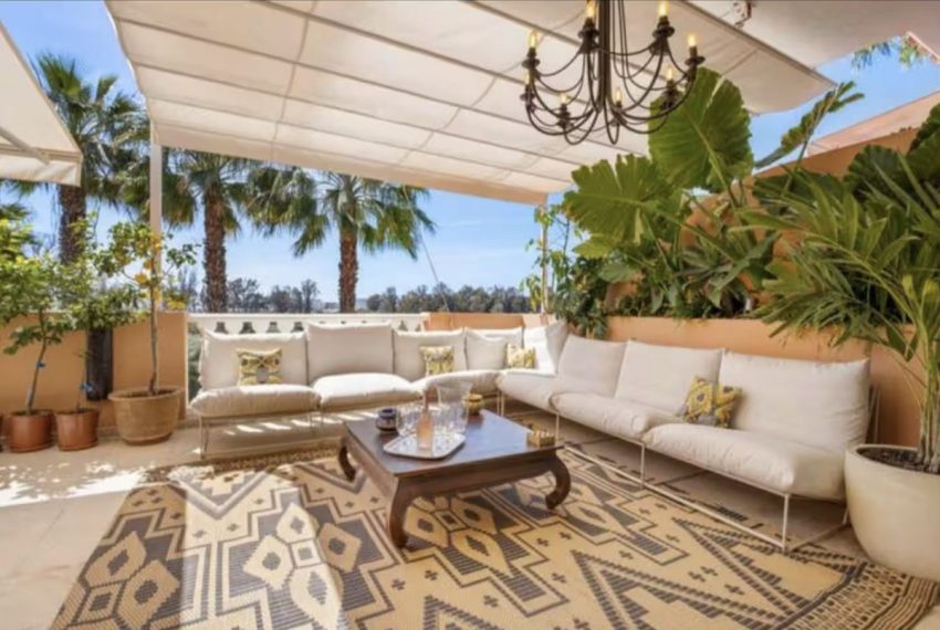 R4943269-Apartment-For-Sale-New-Golden-Mile-Penthouse-4-Beds-165-Built-13