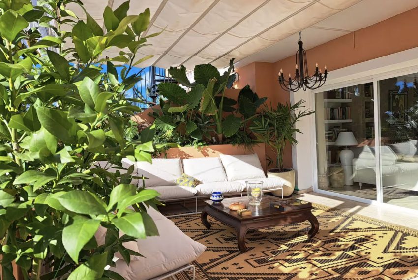 R4943269-Apartment-For-Sale-New-Golden-Mile-Penthouse-4-Beds-165-Built-15
