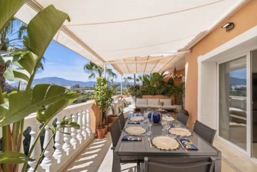 R4943269-Apartment-For-Sale-New-Golden-Mile-Penthouse-4-Beds-165-Built-17
