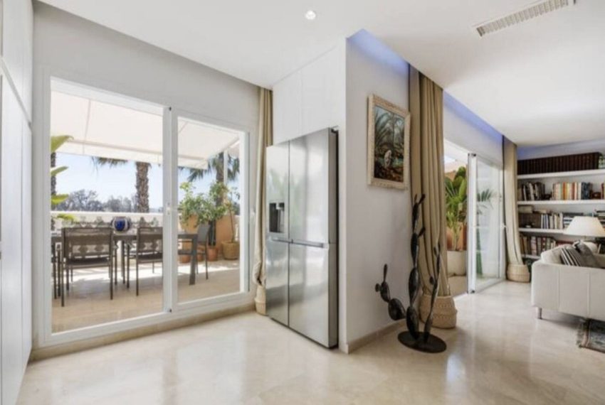 R4943269-Apartment-For-Sale-New-Golden-Mile-Penthouse-4-Beds-165-Built-7