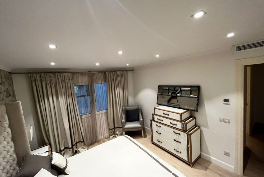 R4949206-Apartment-For-Sale-Puerto-Banus-Middle-Floor-5-Beds-354-Built-12