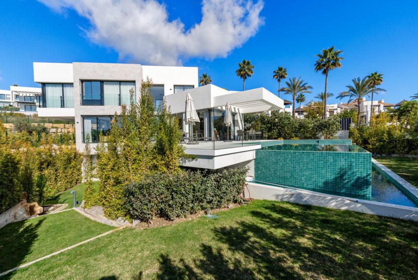 R4950373-Villa-For-Sale-Benahavis-Detached-4-Beds-400-Built-16