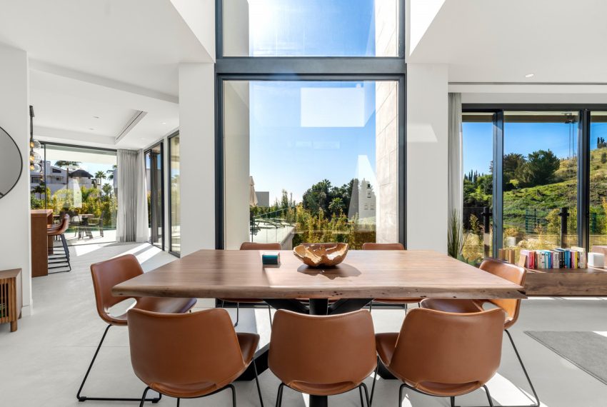R4950373-Villa-For-Sale-Benahavis-Detached-4-Beds-400-Built-7