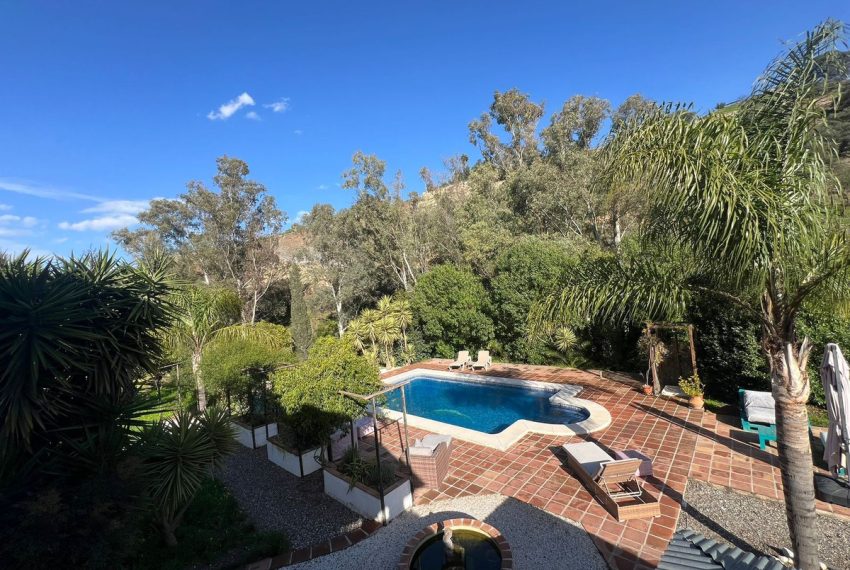 R4952854-Villa-For-Sale-Coin-Finca-4-Beds-381-Built-1
