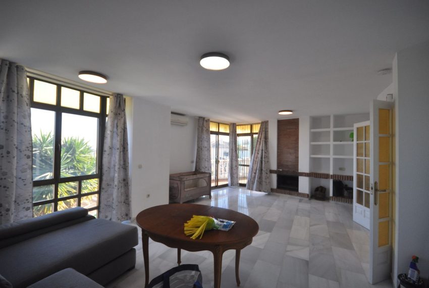 R4954279-Villa-For-Sale-Mijas-Costa-Detached-5-Beds-334-Built-2