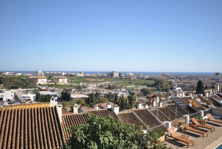 R4954279-Villa-For-Sale-Mijas-Costa-Detached-5-Beds-334-Built