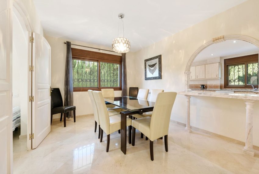 R4954378-Villa-For-Sale-Atalaya-Detached-5-Beds-337-Built-4