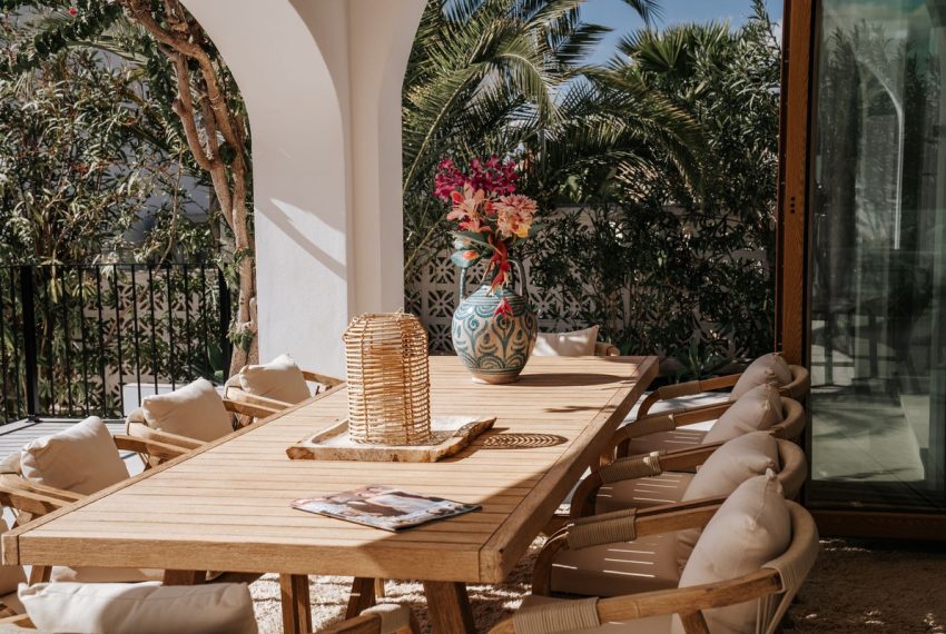 R4956208-Villa-For-Sale-Rio-Real-Detached-4-Beds-303-Built-10