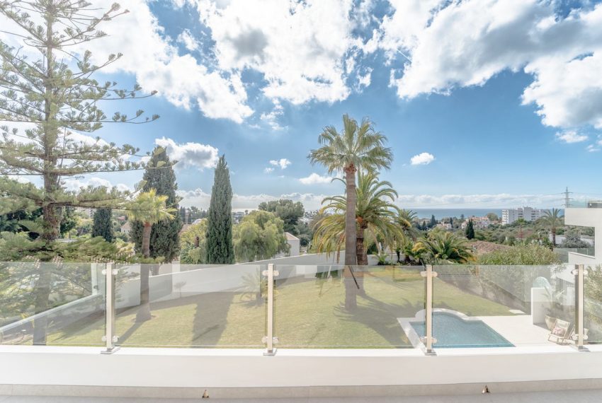 R4956208-Villa-For-Sale-Rio-Real-Detached-4-Beds-303-Built-6