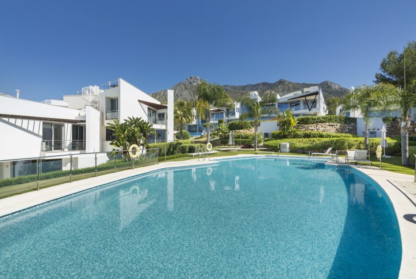 R4956673-Townhouse-For-Sale-Sierra-Blanca-Terraced-3-Beds-500-Built-1