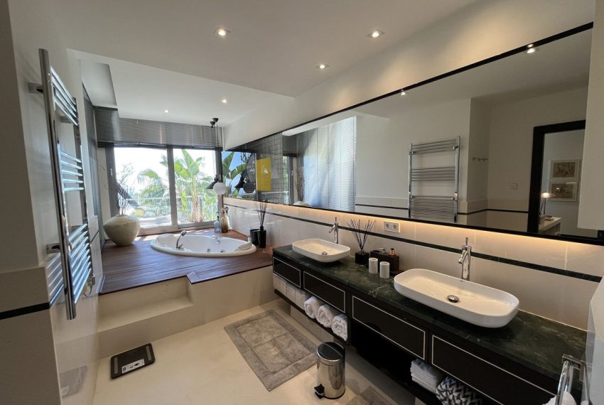 R4956673-Townhouse-For-Sale-Sierra-Blanca-Terraced-3-Beds-500-Built-15