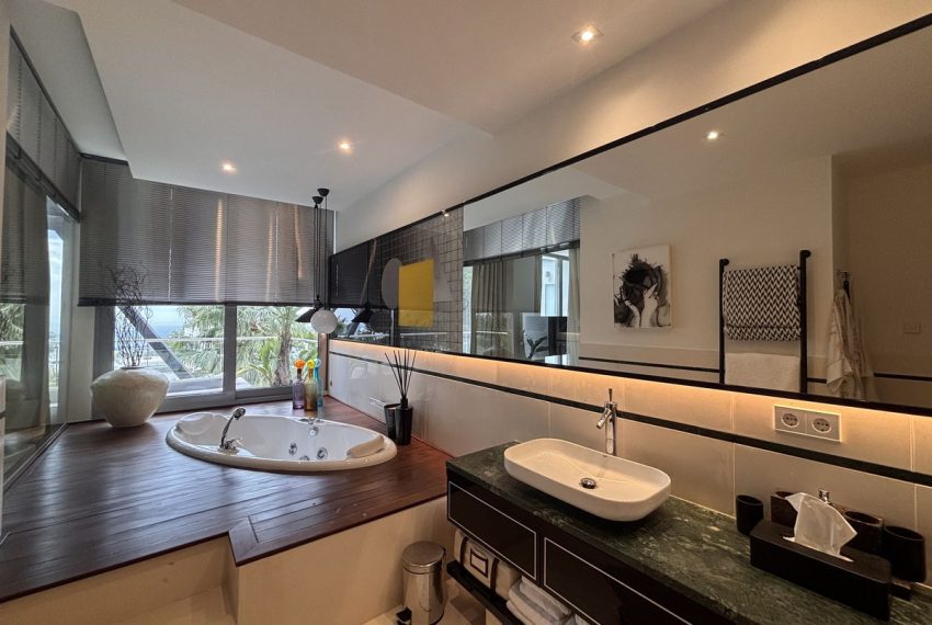 R4956673-Townhouse-For-Sale-Sierra-Blanca-Terraced-3-Beds-500-Built-18