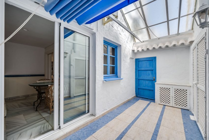 R4957786-Townhouse-For-Sale-Nueva-Andalucia-Terraced-5-Beds-297-Built-10