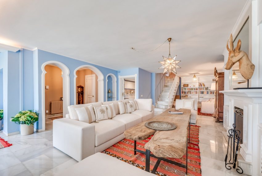 R4957786-Townhouse-For-Sale-Nueva-Andalucia-Terraced-5-Beds-297-Built-13