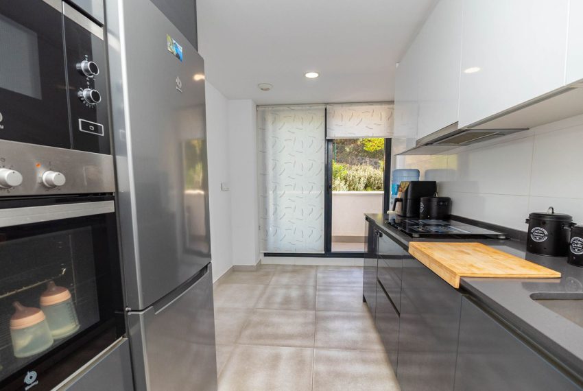 R4957960-Apartment-For-Sale-Marbella-Middle-Floor-2-Beds-101-Built-12