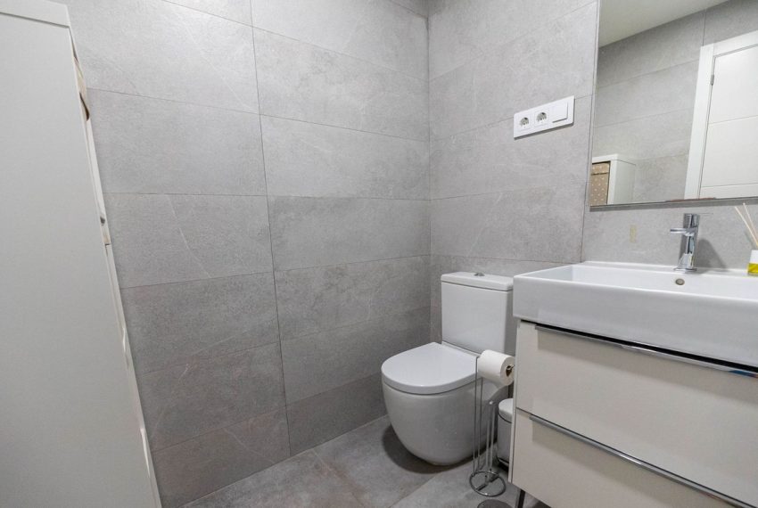 R4957960-Apartment-For-Sale-Marbella-Middle-Floor-2-Beds-101-Built-19