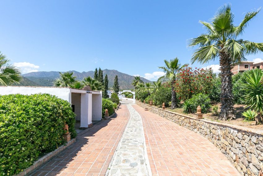R4963984-Villa-For-Sale-Mijas-Finca-4-Beds-320-Built-1