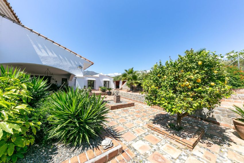 R4963984-Villa-For-Sale-Mijas-Finca-4-Beds-320-Built-16