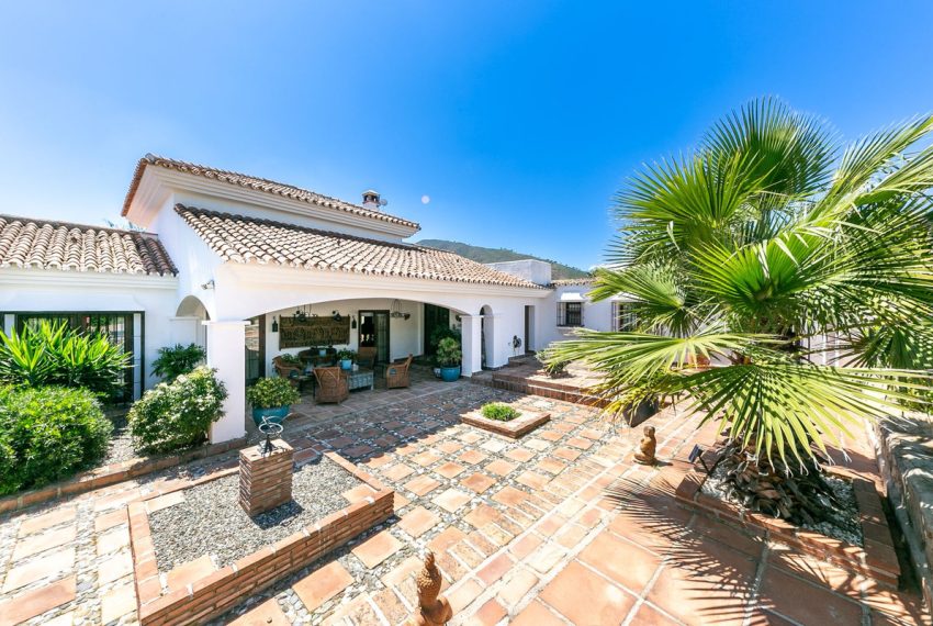 R4963984-Villa-For-Sale-Mijas-Finca-4-Beds-320-Built-18