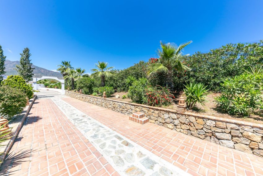 R4963984-Villa-For-Sale-Mijas-Finca-4-Beds-320-Built-3