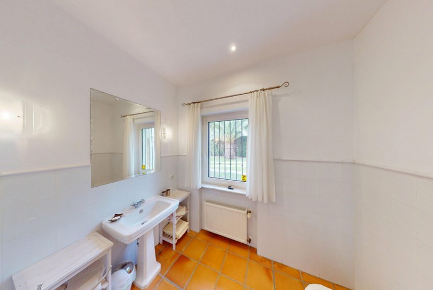 R4967473-Villa-For-Sale-Guadalmina-Baja-Detached-3-Beds-398-Built-11