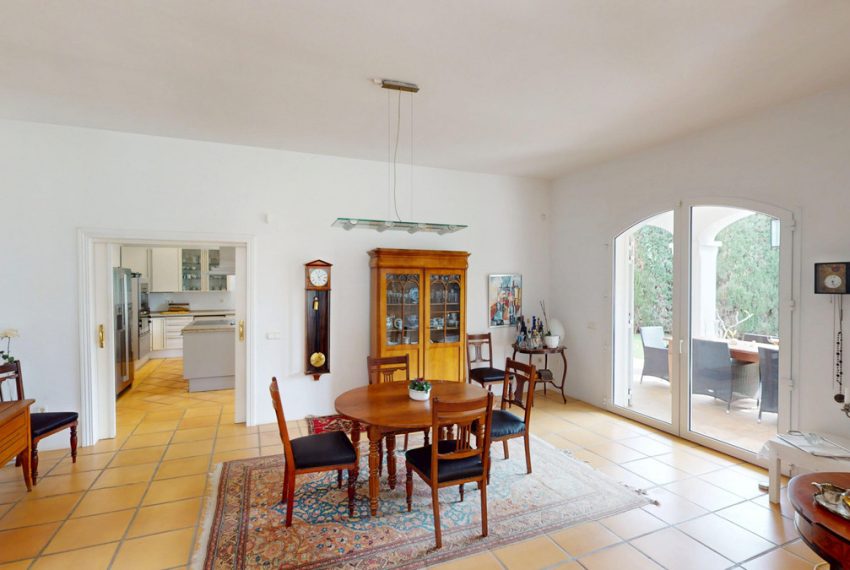 R4967473-Villa-For-Sale-Guadalmina-Baja-Detached-3-Beds-398-Built-6