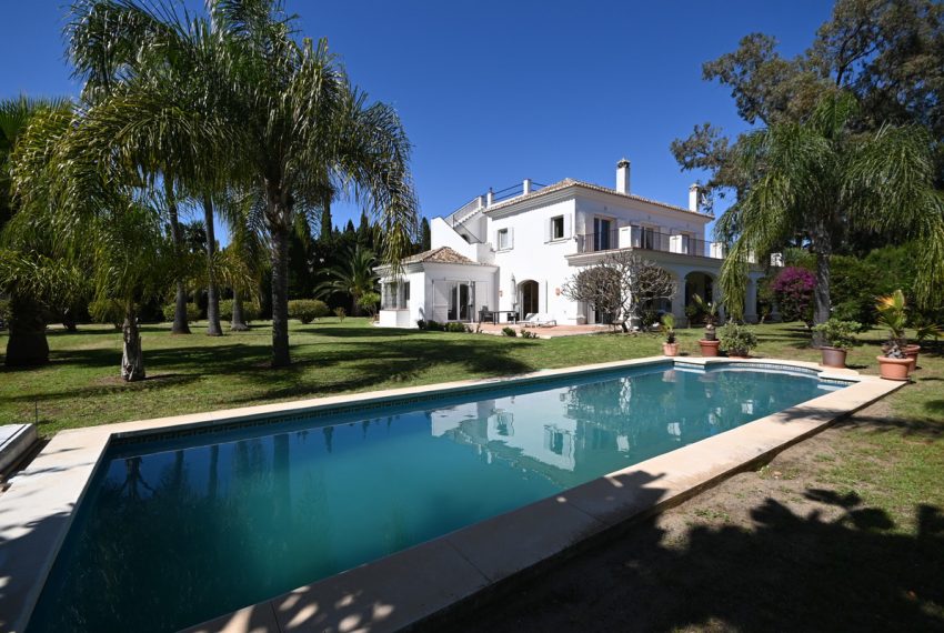 R4967473-Villa-For-Sale-Guadalmina-Baja-Detached-3-Beds-398-Built