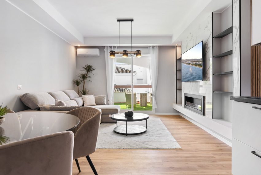 R4968496-Apartment-For-Sale-Nueva-Andalucia-Ground-Floor-3-Beds-82-Built