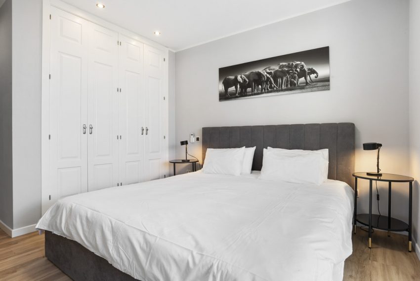 R4968496-Apartment-For-Sale-Nueva-Andalucia-Ground-Floor-3-Beds-82-Built-9