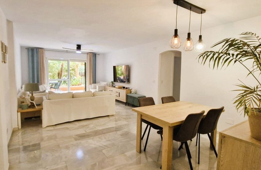 R4969039-Apartment-For-Sale-The-Golden-Mile-Ground-Floor-2-Beds-123-Built-10