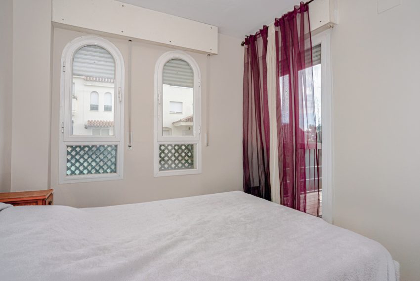 R4970176-Apartment-For-Sale-Nueva-Andalucia-Middle-Floor-2-Beds-78-Built-1