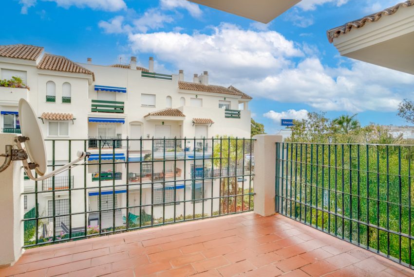 R4970176-Apartment-For-Sale-Nueva-Andalucia-Middle-Floor-2-Beds-78-Built-2