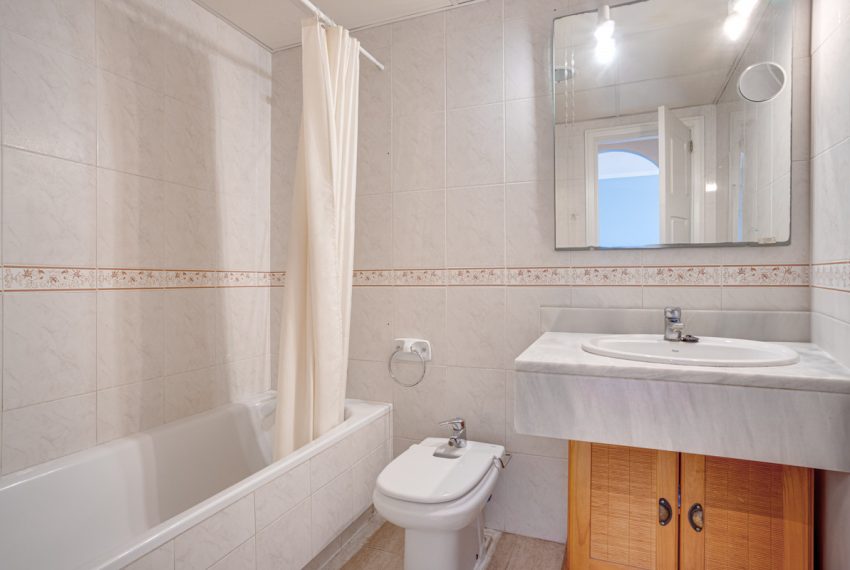 R4970176-Apartment-For-Sale-Nueva-Andalucia-Middle-Floor-2-Beds-78-Built-6