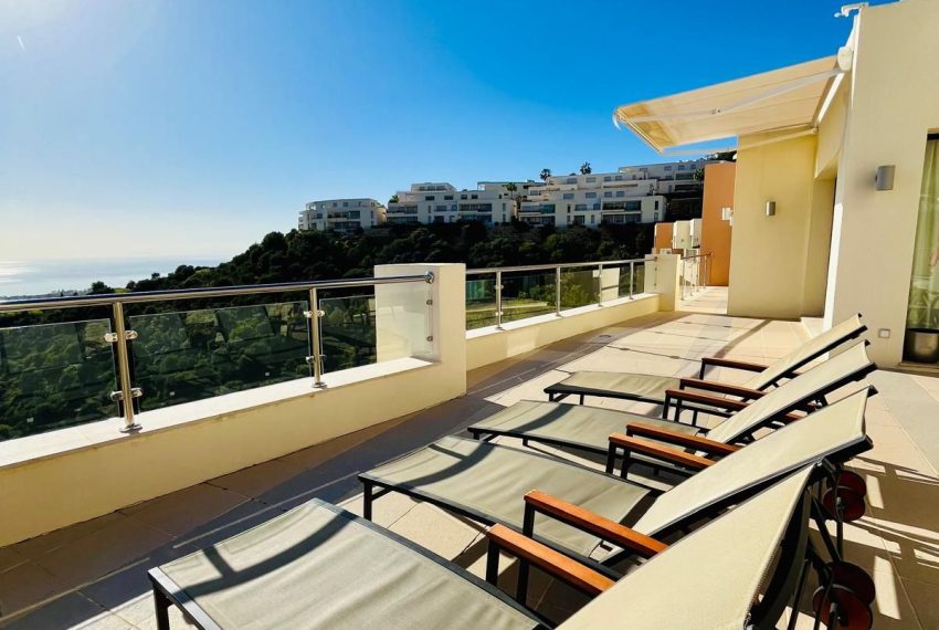 R4973662-Apartment-For-Sale-Altos-de-los-Monteros-Penthouse-2-Beds-95-Built-6