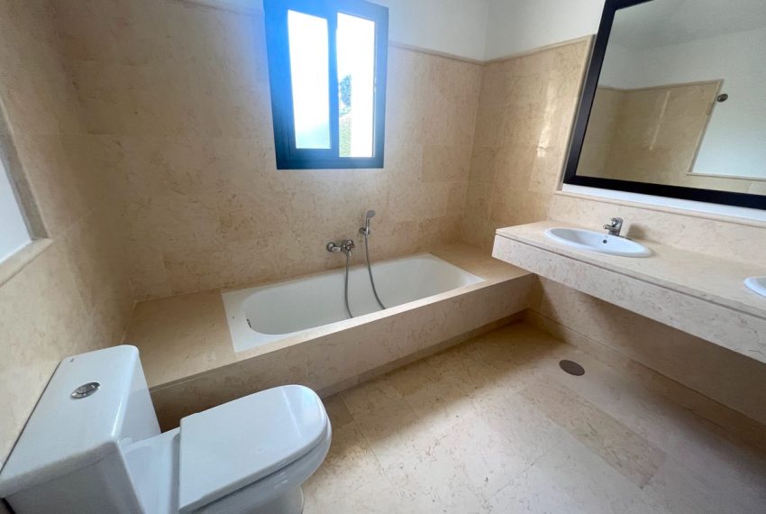 R4977001-Apartment-For-Sale-Benahavis-Penthouse-Duplex-3-Beds-376-Built-17