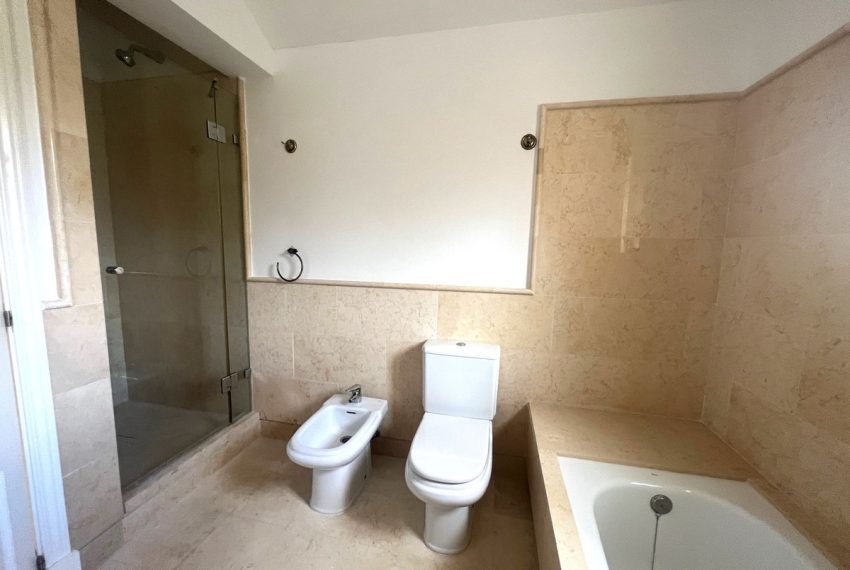 R4977001-Apartment-For-Sale-Benahavis-Penthouse-Duplex-3-Beds-376-Built-19
