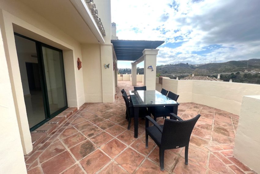 R4977001-Apartment-For-Sale-Benahavis-Penthouse-Duplex-3-Beds-376-Built-3