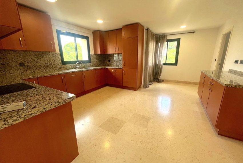 R4977001-Apartment-For-Sale-Benahavis-Penthouse-Duplex-3-Beds-376-Built-6