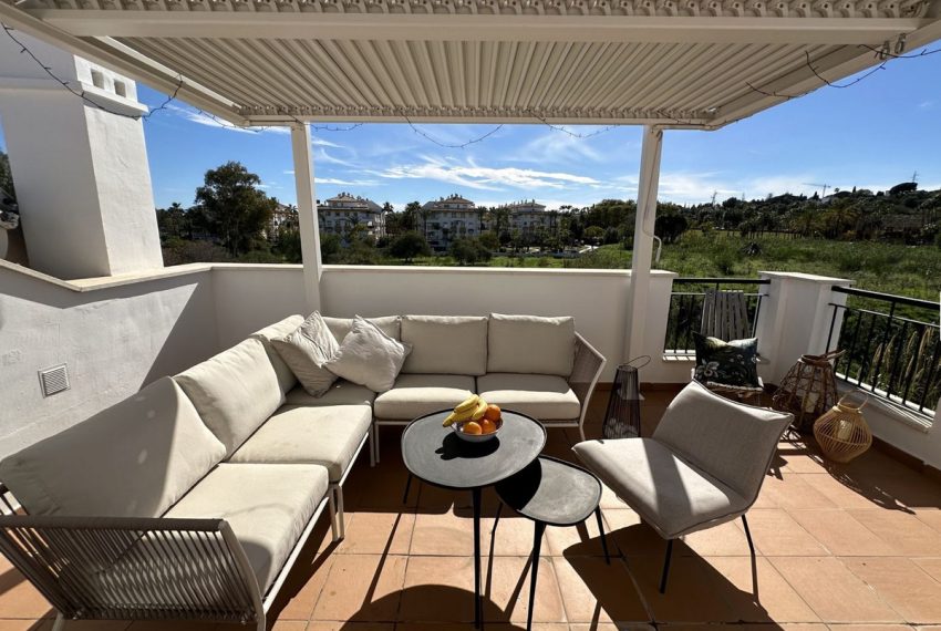 R4979923-Villa-For-Sale-Nueva-Andalucia-Detached-4-Beds-227-Built-17