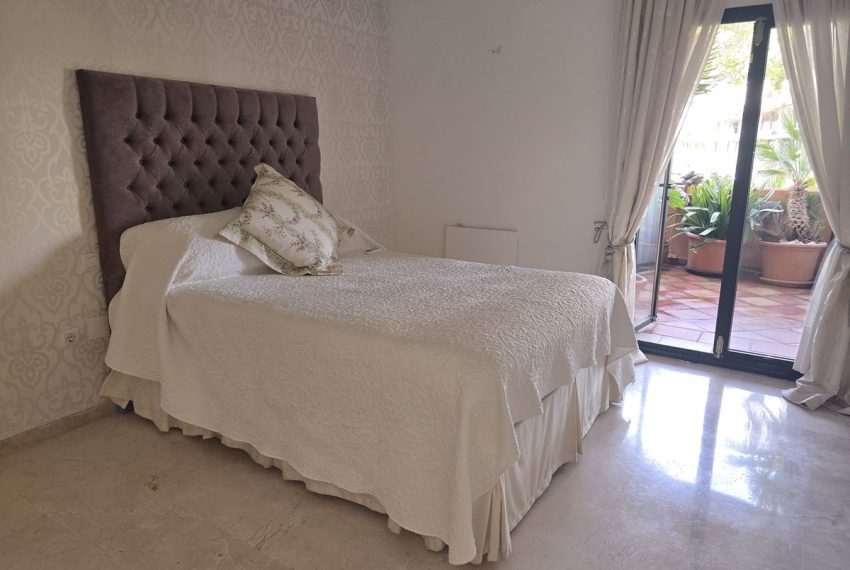 R4980619-Apartment-For-Sale-Elviria-Ground-Floor-3-Beds-149-Built-16