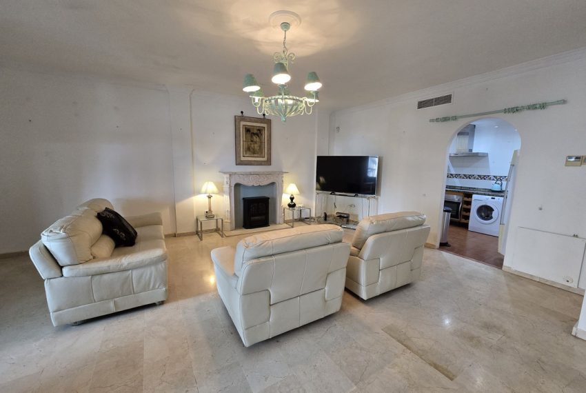 R4980619-Apartment-For-Sale-Elviria-Ground-Floor-3-Beds-149-Built-4