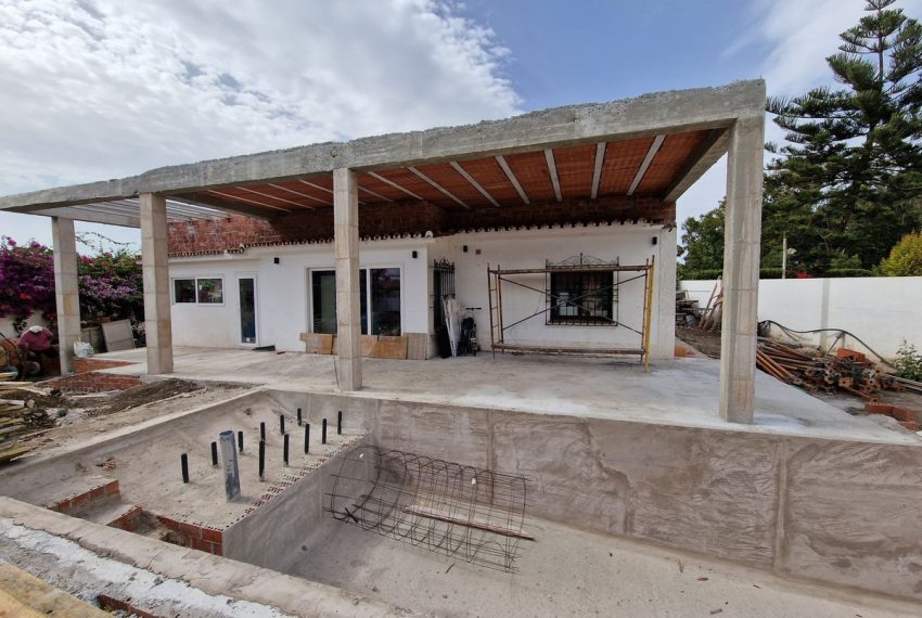 R4983280-Villa-For-Sale-San-Pedro-de-Alcantara-Detached-3-Beds-173-Built