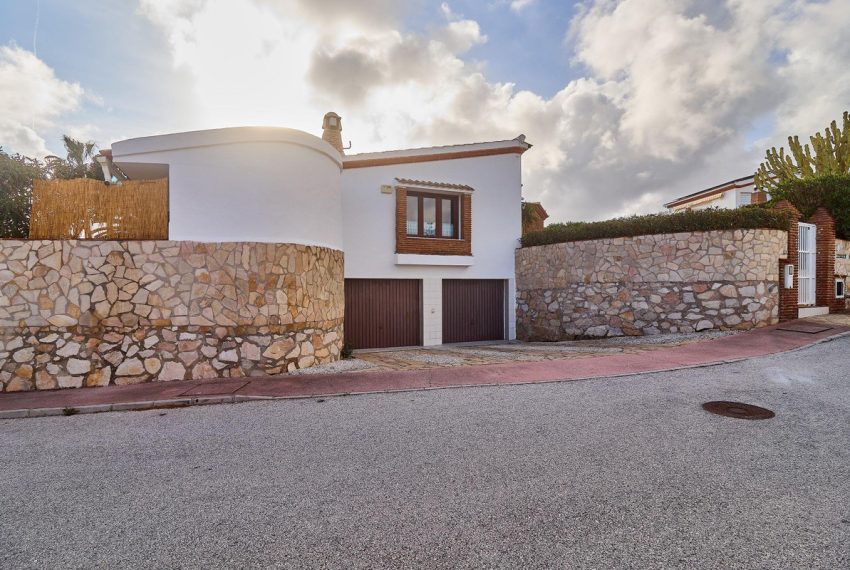 R4986208-Villa-For-Sale-Mijas-Detached-4-Beds-237-Built-2